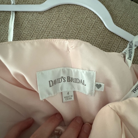 David’s bridal bridesmaid dress. Size 4- petal pink - Picture 6 of 7